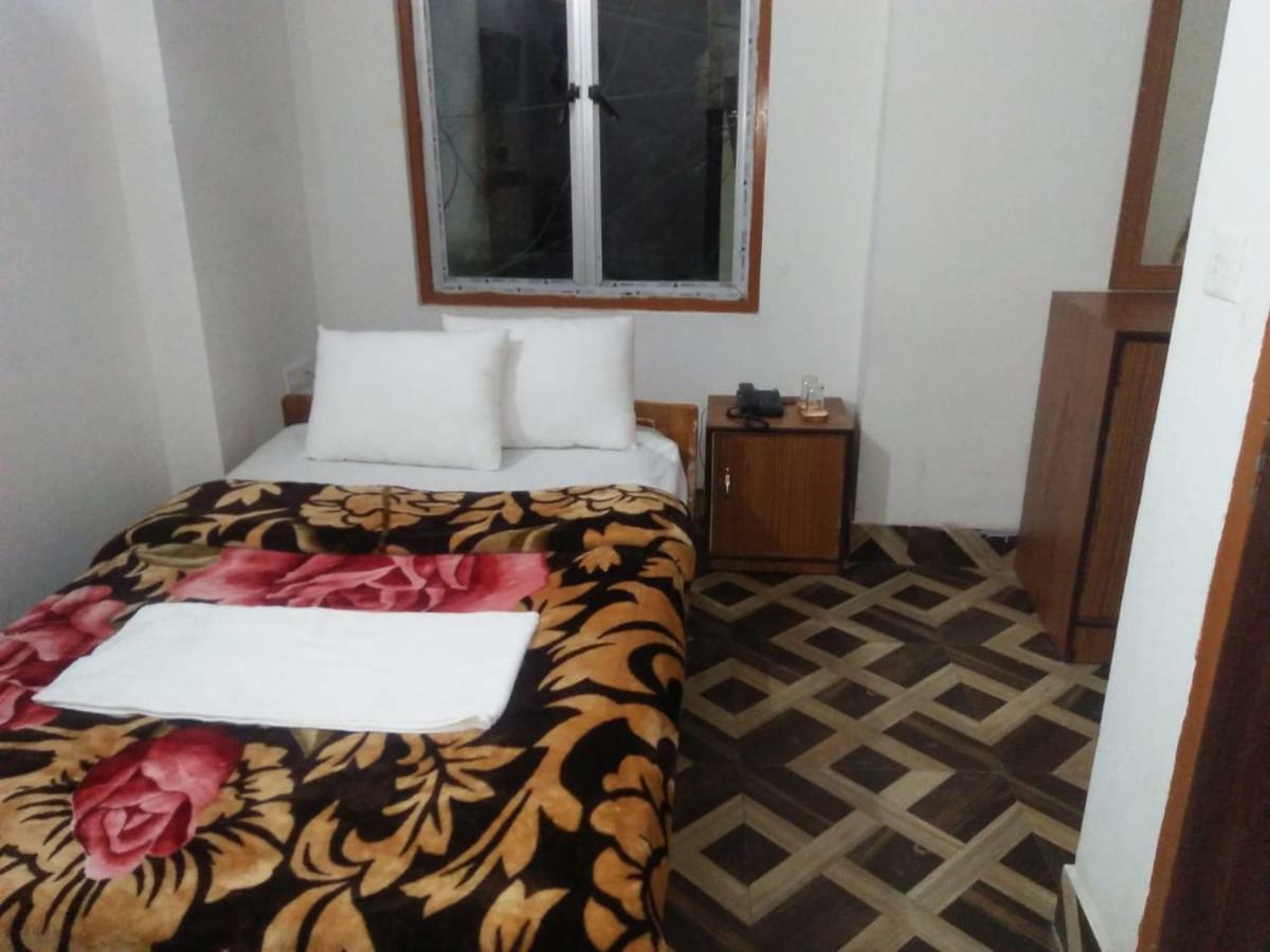 Nirala Guest House Dardzsiling Kültér fotó